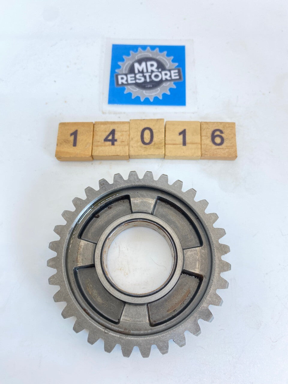 Yamaha RD500LC RZ500 RZV500R Transmission 2nd Gear (32T) 47X-17221-00