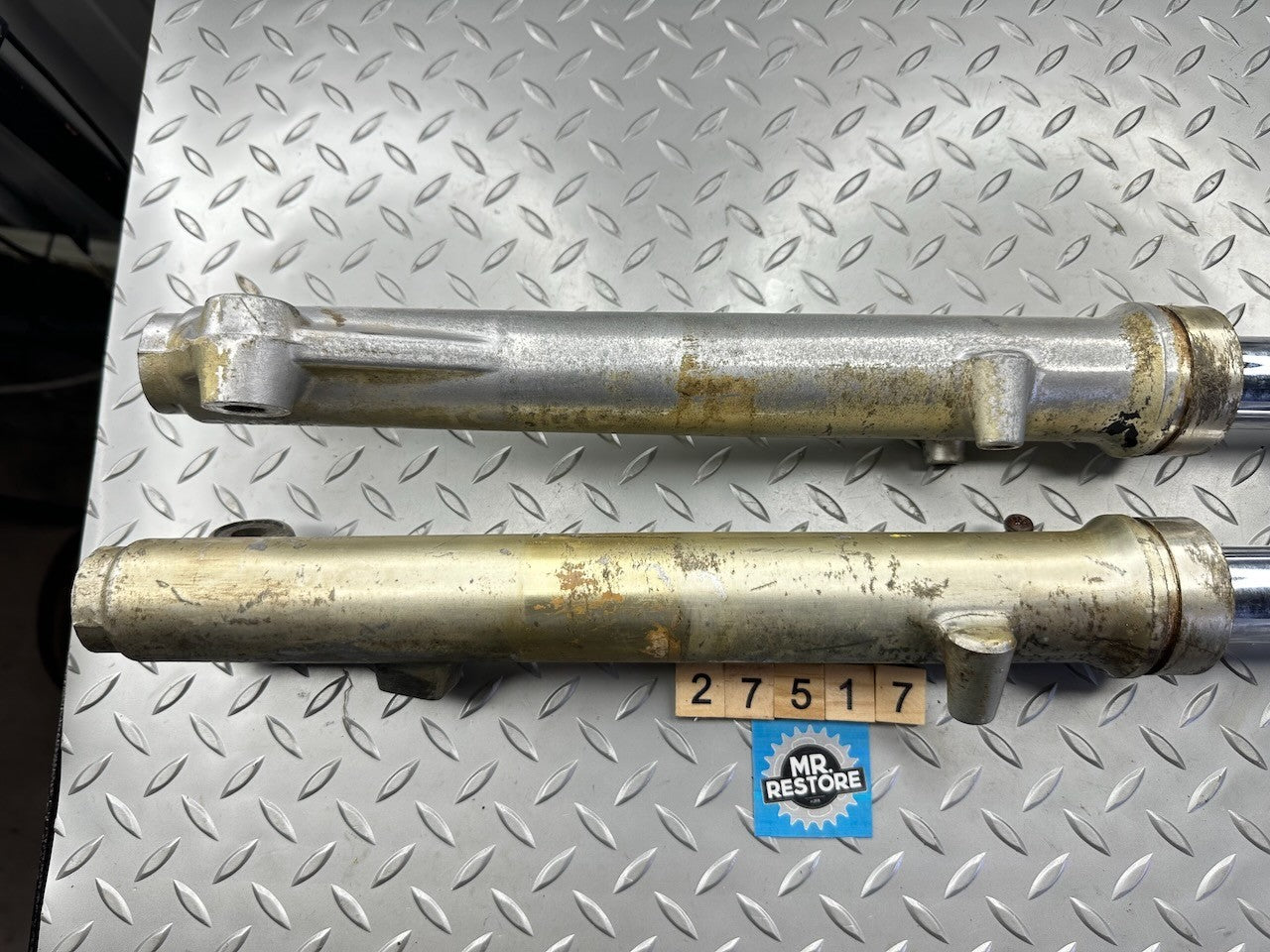 Suzuki TS185 33mm Pair of Forks