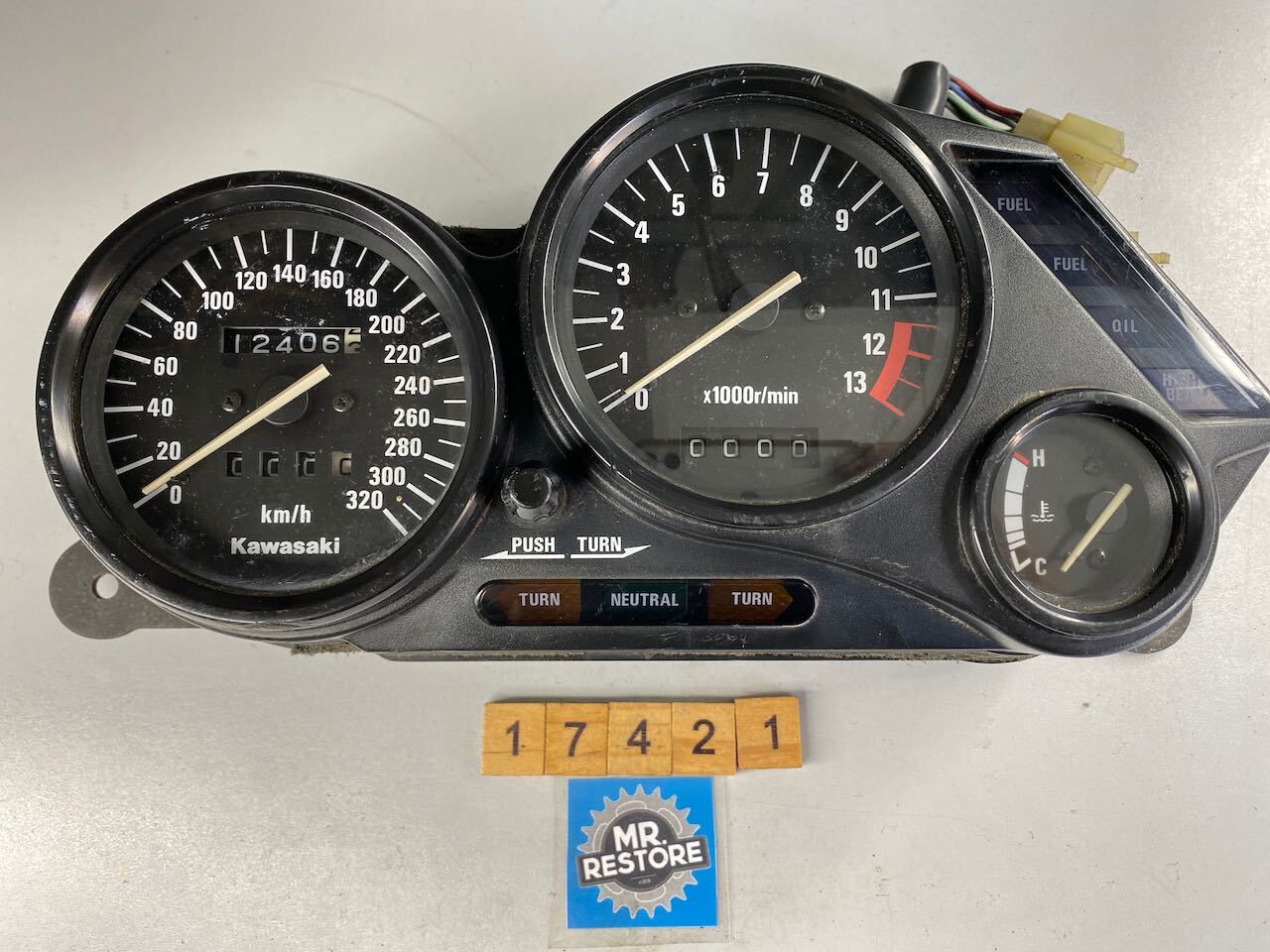 Kawasaki ZZR1100 Dashboard Instruments Meters KMH Tested (showing only 12,406ks)