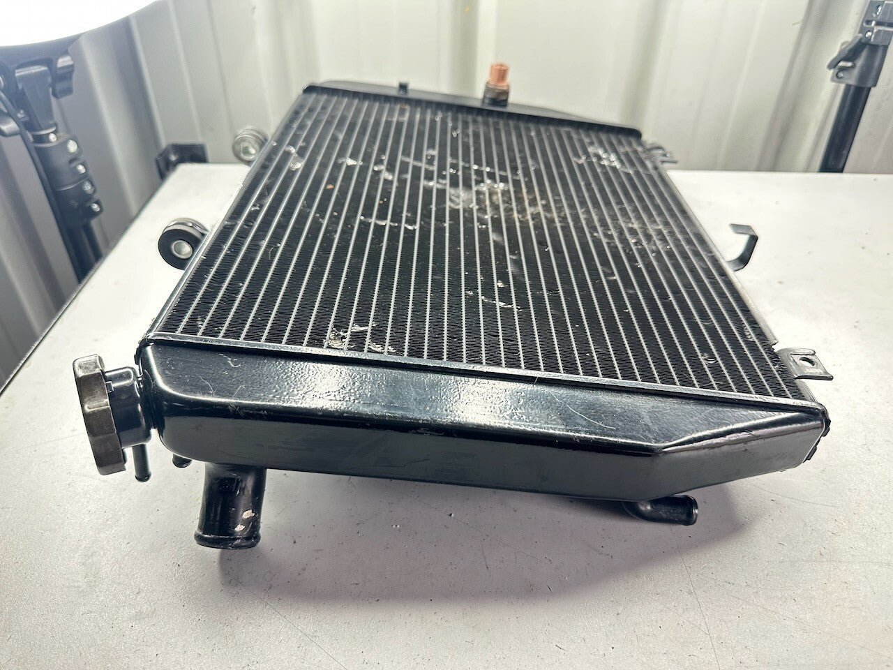 Kawasaki ZX1200 ZX-12R '02-06' Radiator, Cap & Fan Switch 39061-1304