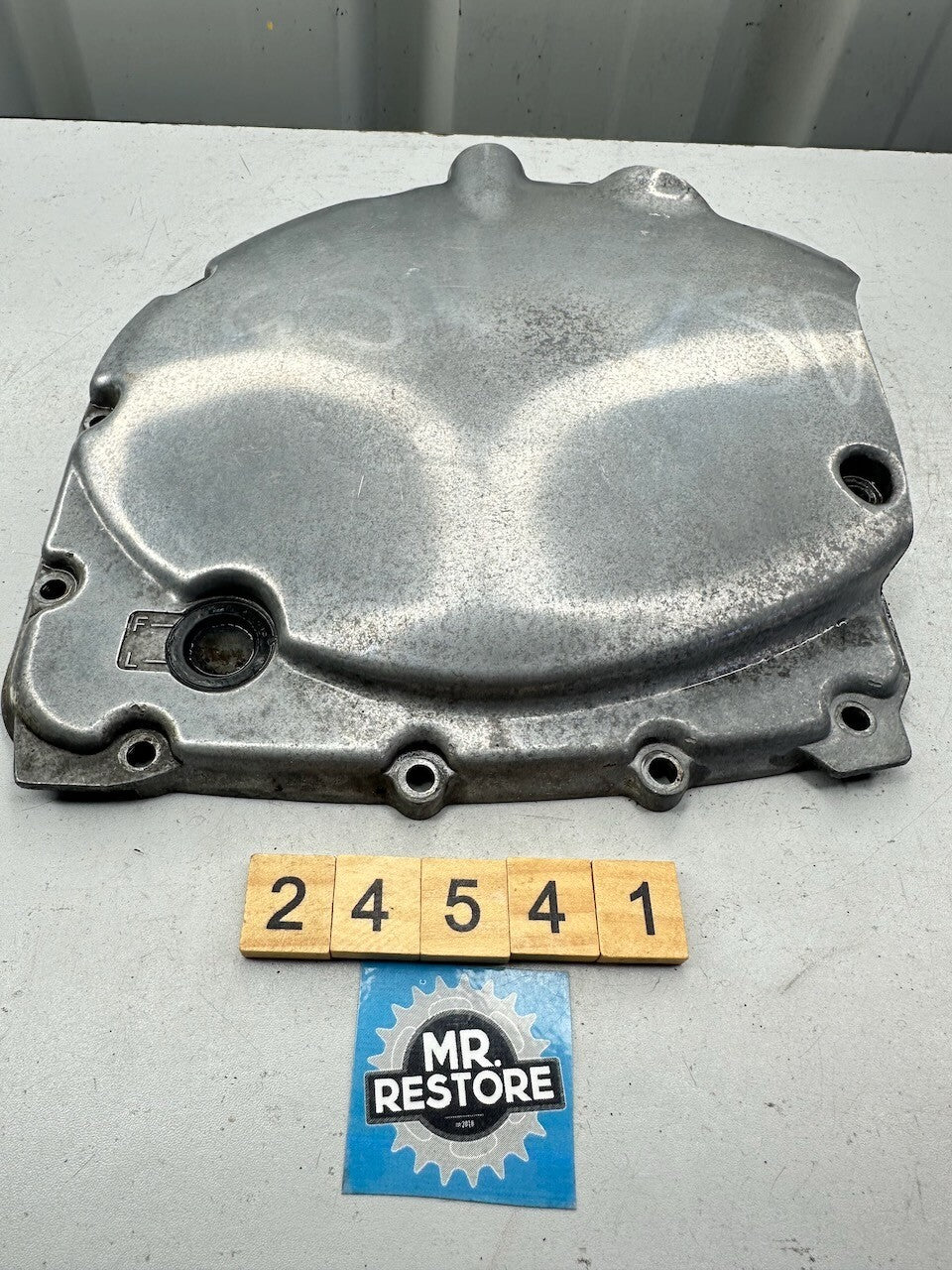 Suzuki GSX750 '82-83' Katana GS750 '80-83' Clutch Cover 11340-45401  1SZZ361