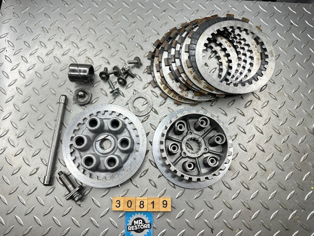Yamaha YZ465 YZ490 IT465 IT250 DT etc. Clutch Boss & Parts 3R4-16371 1M1-16351