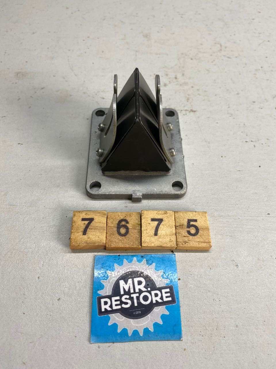 Yamaha RD250 YPVS RZ250 Reed Block & Reeds OEM 4X8-13610-00