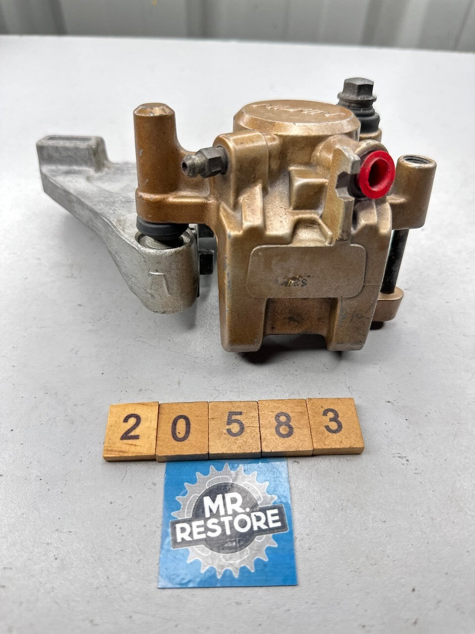 Honda CBR250R MC19 Rear Brake Caliper & Mount 45200-KY1-016