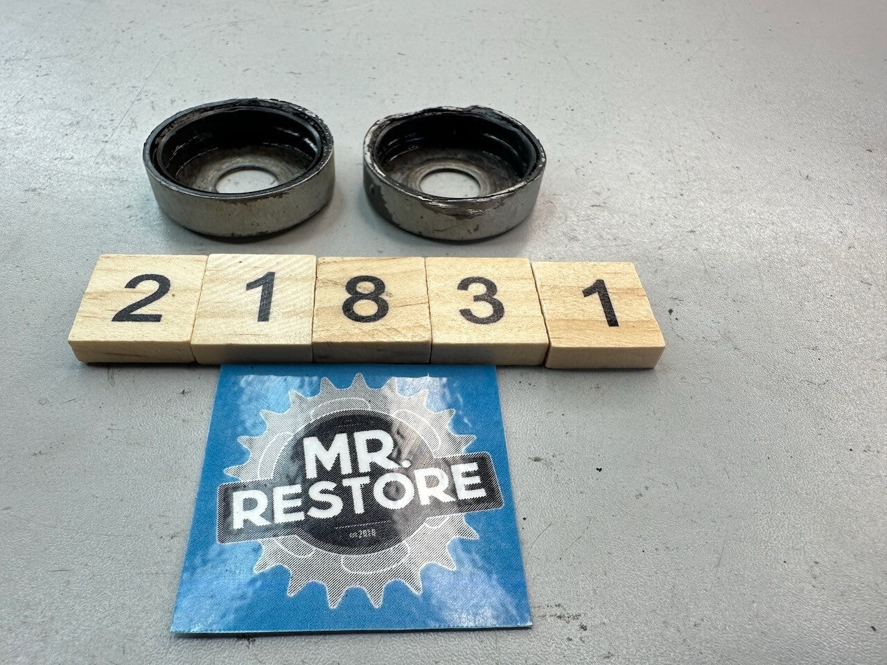 Yamaha TY DT RD RZ TTR TZR XT YZ TT Pair of Thrust Covers 401-22128-01