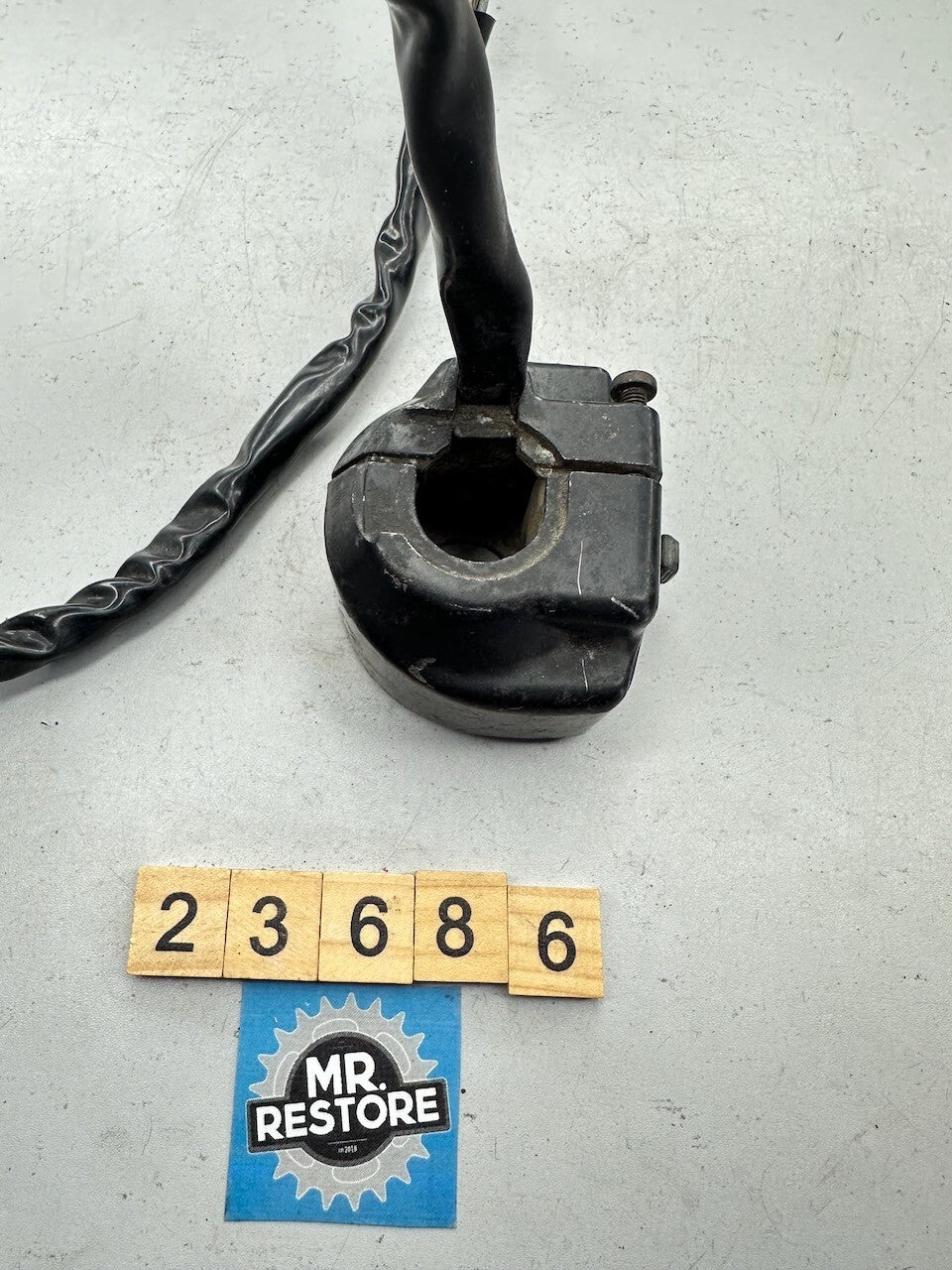 Suzuki GS550 1978-81 Left Handlebar Switch 374-5