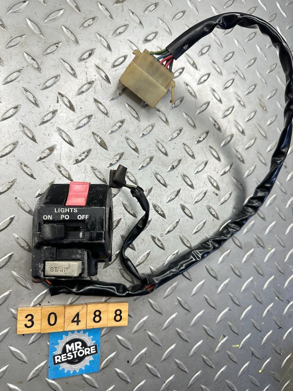 Yamaha FZ750 1985 R/H Handlebar Switch