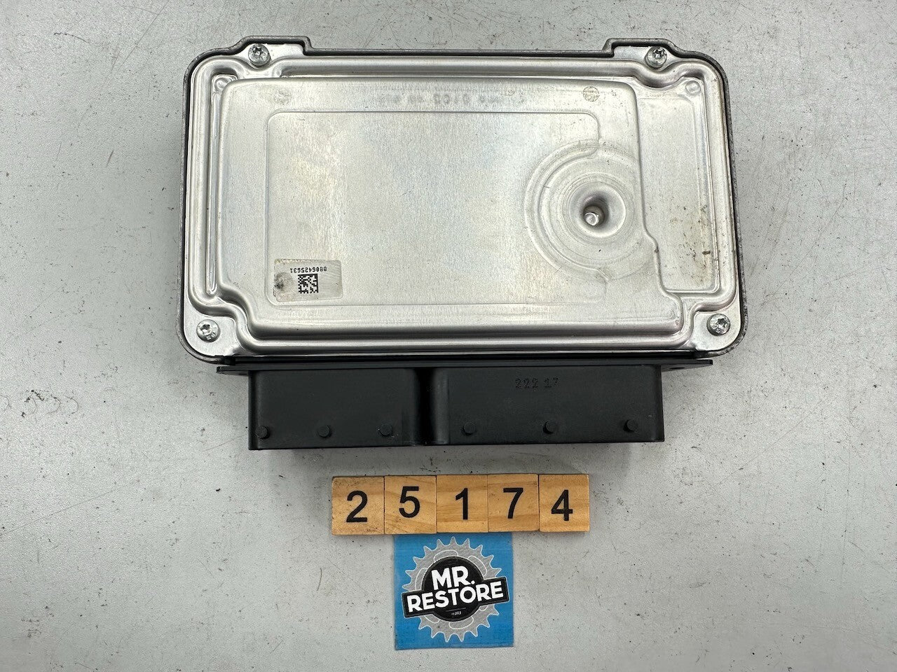 BMW K1300R K1200R K1300S R1200R R1200S CDI Control Unit 13618521661