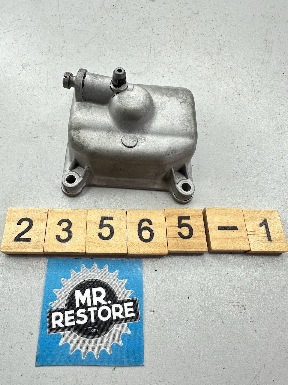 Kawasaki ZX900 GPZ900R '86-89' Carburettor Float Chamber Bowl
