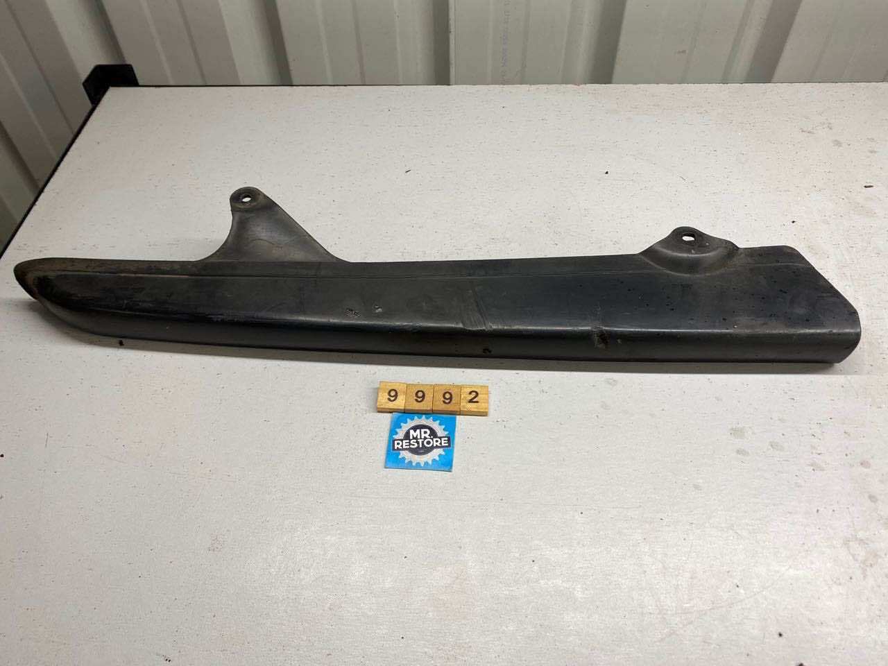 Yamaha FZ750 SRX250 RZ250 RZ350 29L-22311-00 Chain Guard OEM
