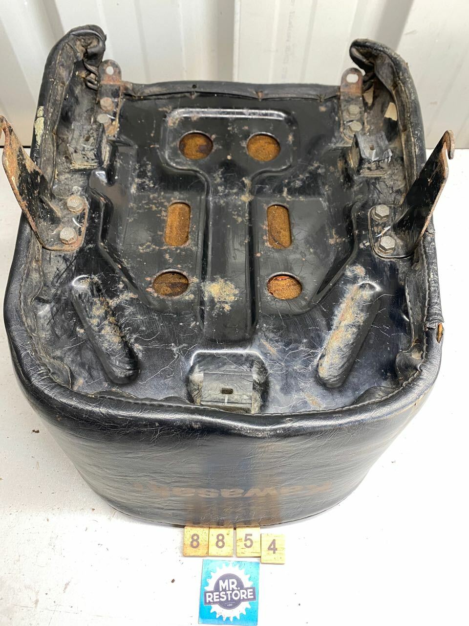 Kawasaki Z750 KZ750 LTD Pillion Seat