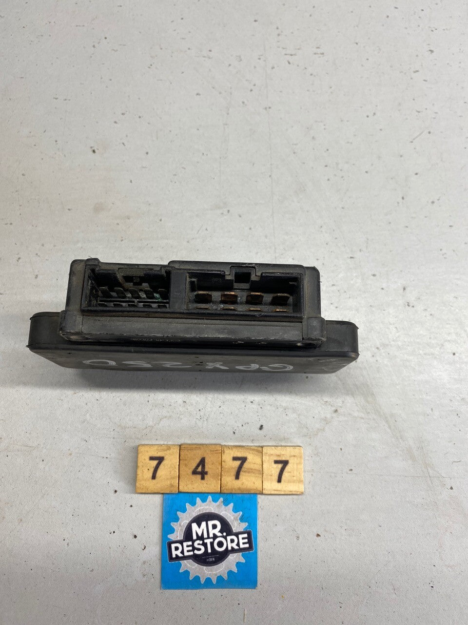 Kawasaki Junction Fuse Box GPX250 ZZR250 & Many More Kawasaki Models 26021-1063
