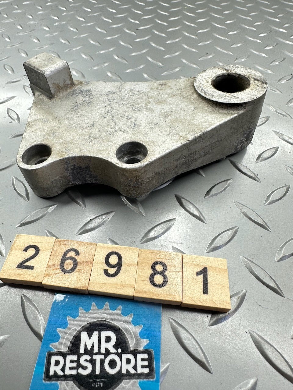 Kawasaki ZR250 Balius Rear Brake Caliper Bracket 43034-1142-TX