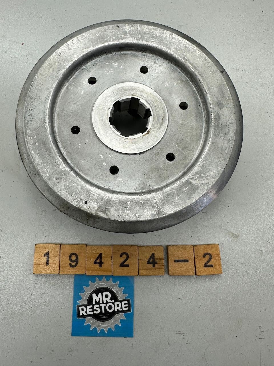 Yamaha RD250LC RD350LC RZ250 RZ350 RD400 Clutch Centre Boss 1A0-16371