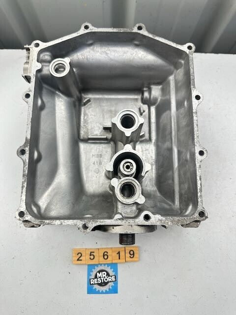 Honda VTR1000 Firestorm 1997-2000 Oil Pan Sump 11210-MBB-000