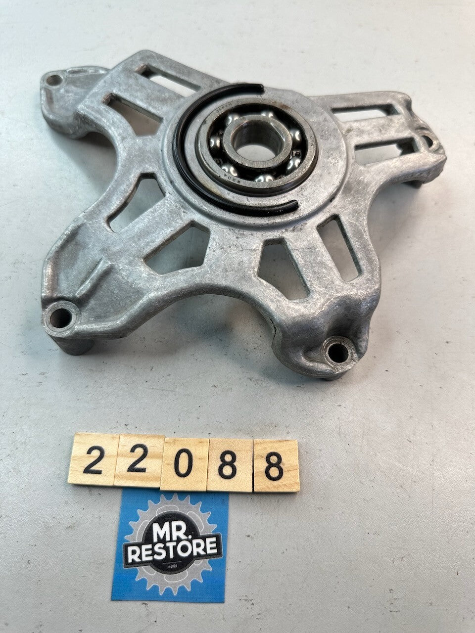 Yamaha XS750 1977-79 Clutch Bearing Housing 1J7-15442-01