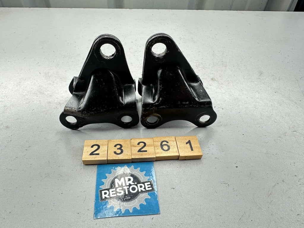 Yamaha XS1100 '78-81' Engine Stay Mounts 2 & 3 - 2H7-21316  2H7-21315