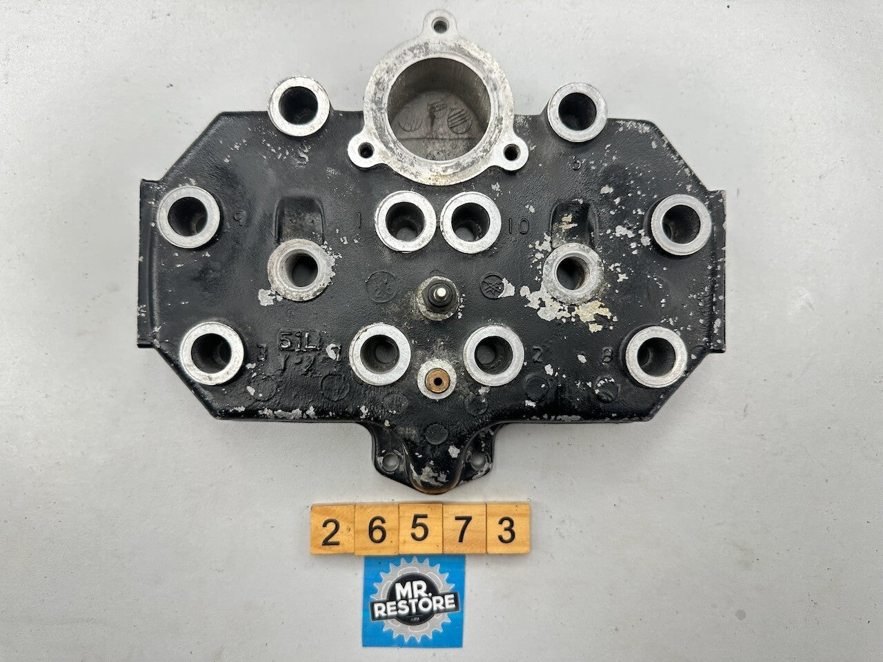 Yamaha RZ250 '1984-85' Cylinder Head Cover 51L-11111