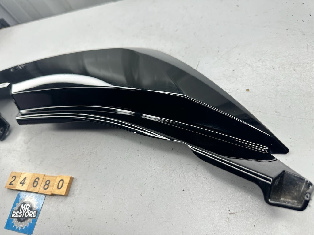 BMW G650GS 2010-15 Rear Left Lateral Trim Panel 46627727175  46627727121