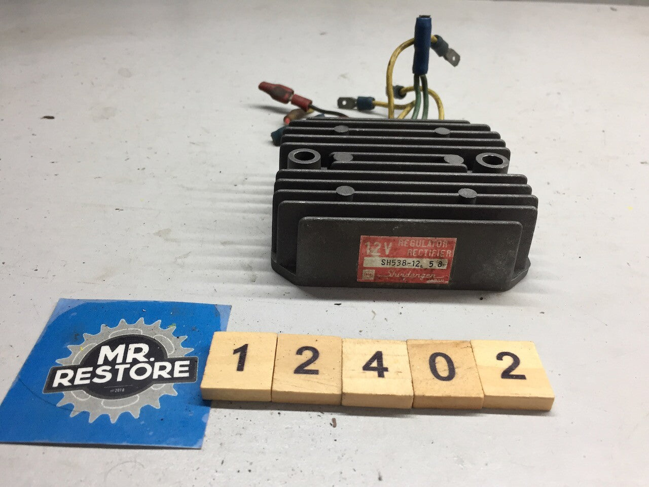 Honda VT250 Regulator Rectifier OEM SH538-12