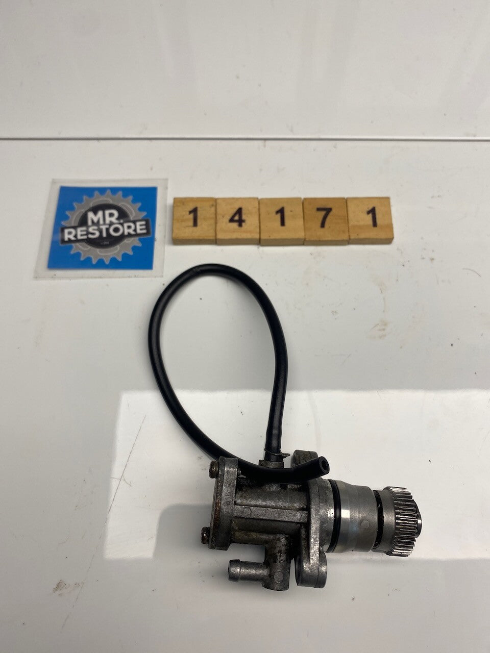 Yamaha CY50 Jog 3KJ & YA50 YE50 YM50 - Oil Pump Assy. Gen Yamaha - 3KJ-13100-01