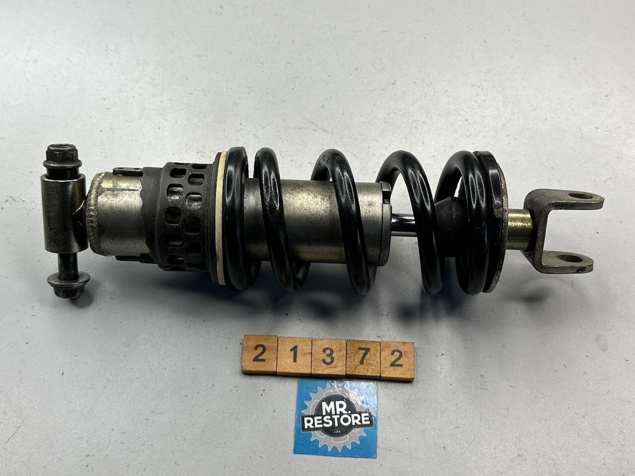 Yamaha TZR250 1986-88 1KT 2MA OEM Rear Shock Absorber 2XU-22210-00