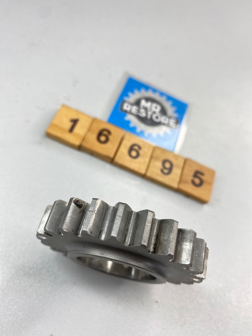 Suzuki RGV250 1989-96 4th Driven Gear (23T) 24341-12C02