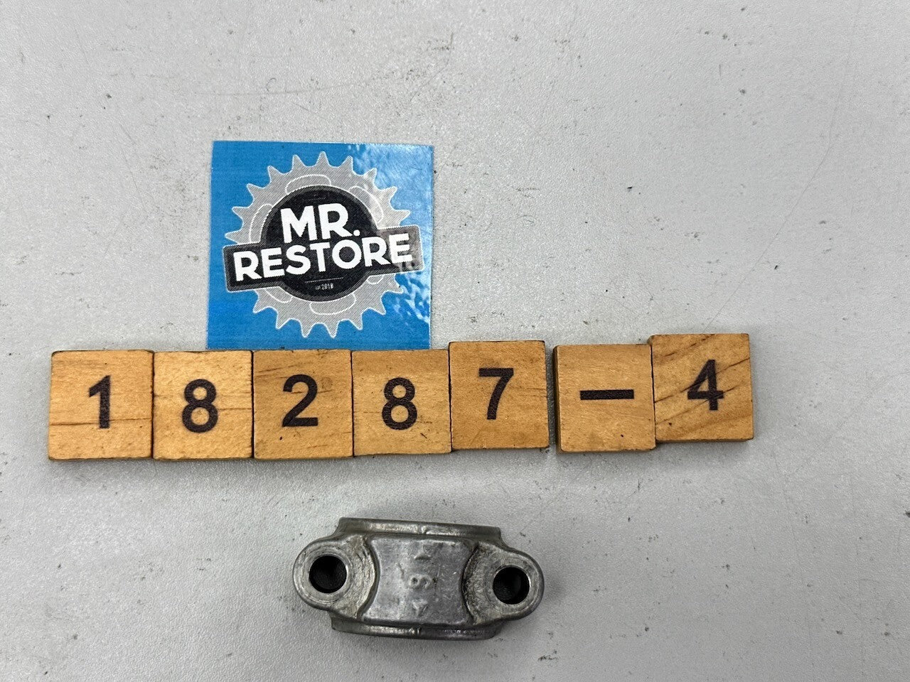 Yamaha XS500 TX500 Camshaft Cap 1 371-12173