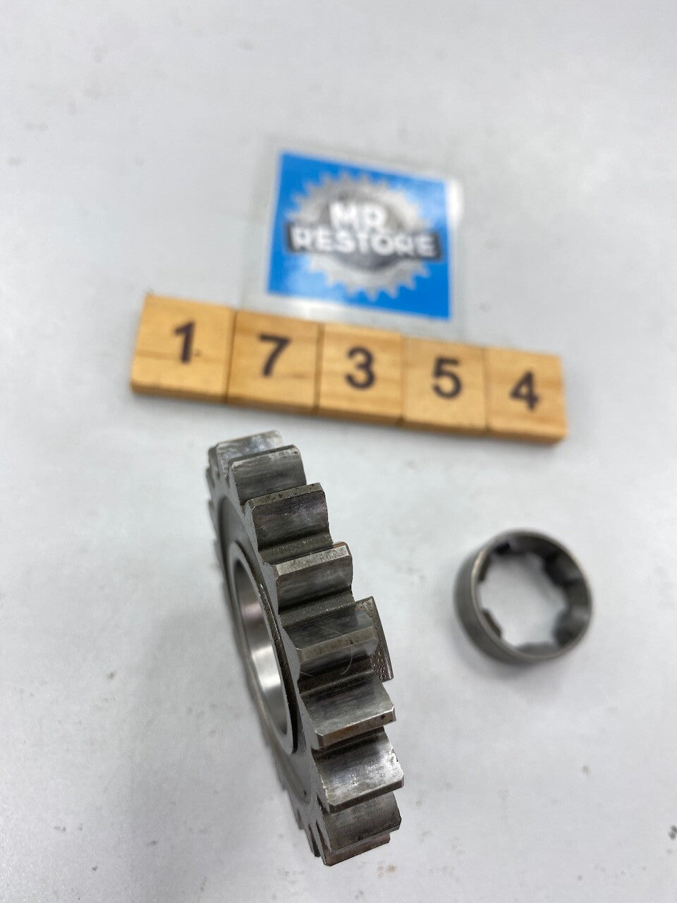 Suzuki RM125 1992-2000 6th Drive Gear (20T) 24261-43D00