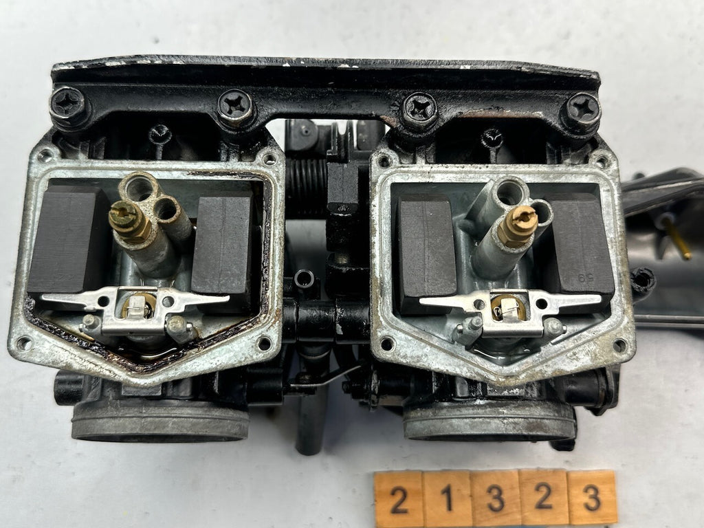 Kawasaki GPZ305 EX305 GPZ250 Belt Drive Keihin Carburettors Carbs 16001-1810
