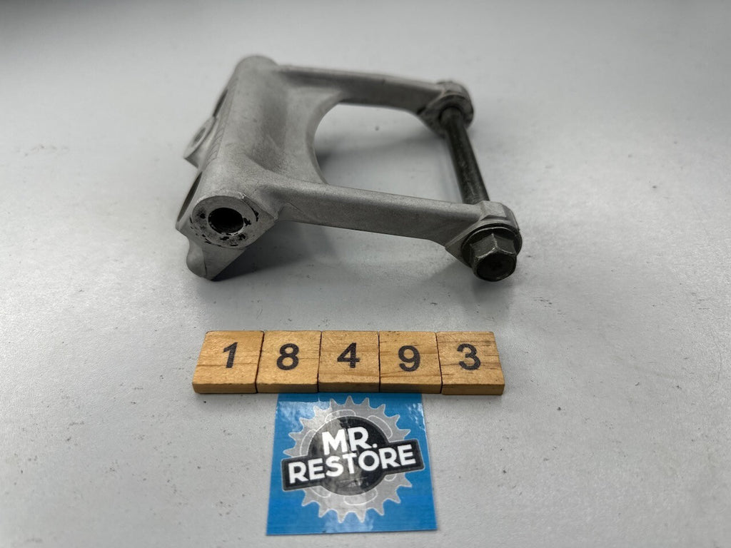 Yamaha TRX850 1995-99 Lower Engine Bracket 4NX-21489