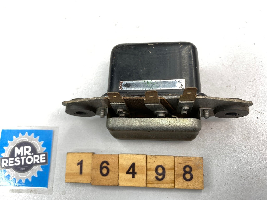 Kawasaki Z650 Z400 Regulator 21066-018