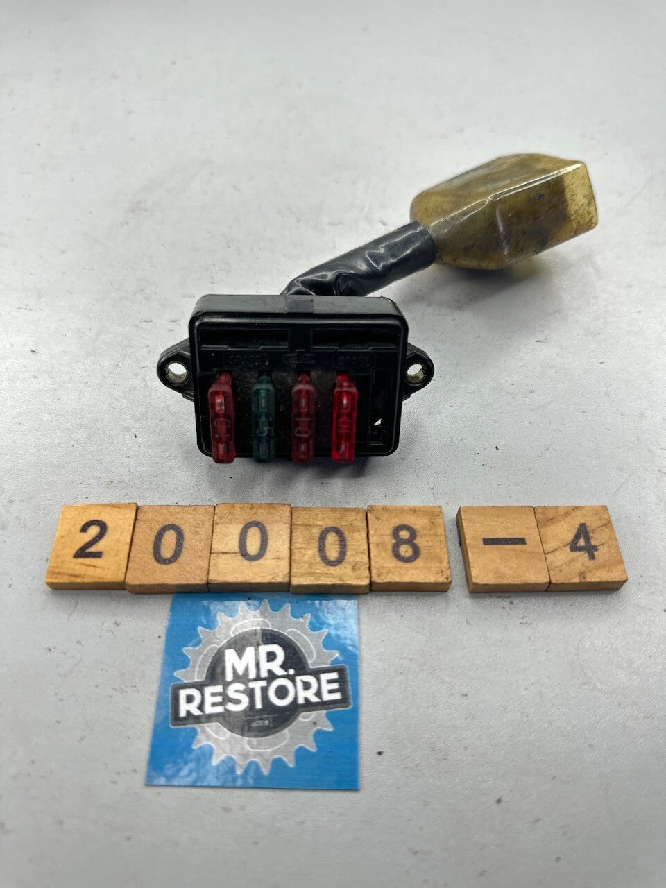 Honda CBR400 RR CBR250 R - Fuse Box 38200-KY2-701