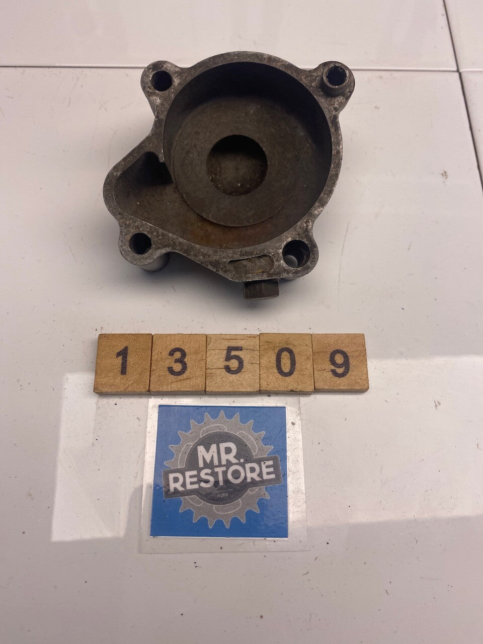 Suzuki RM125 Early 80's Water Pump Cover