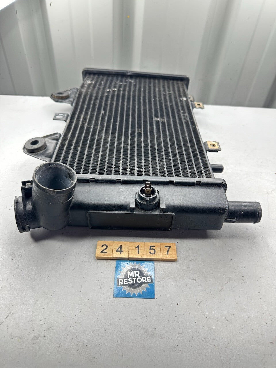 Triumph Speed Triple T300 Trident - Radiator 2101302-T0301