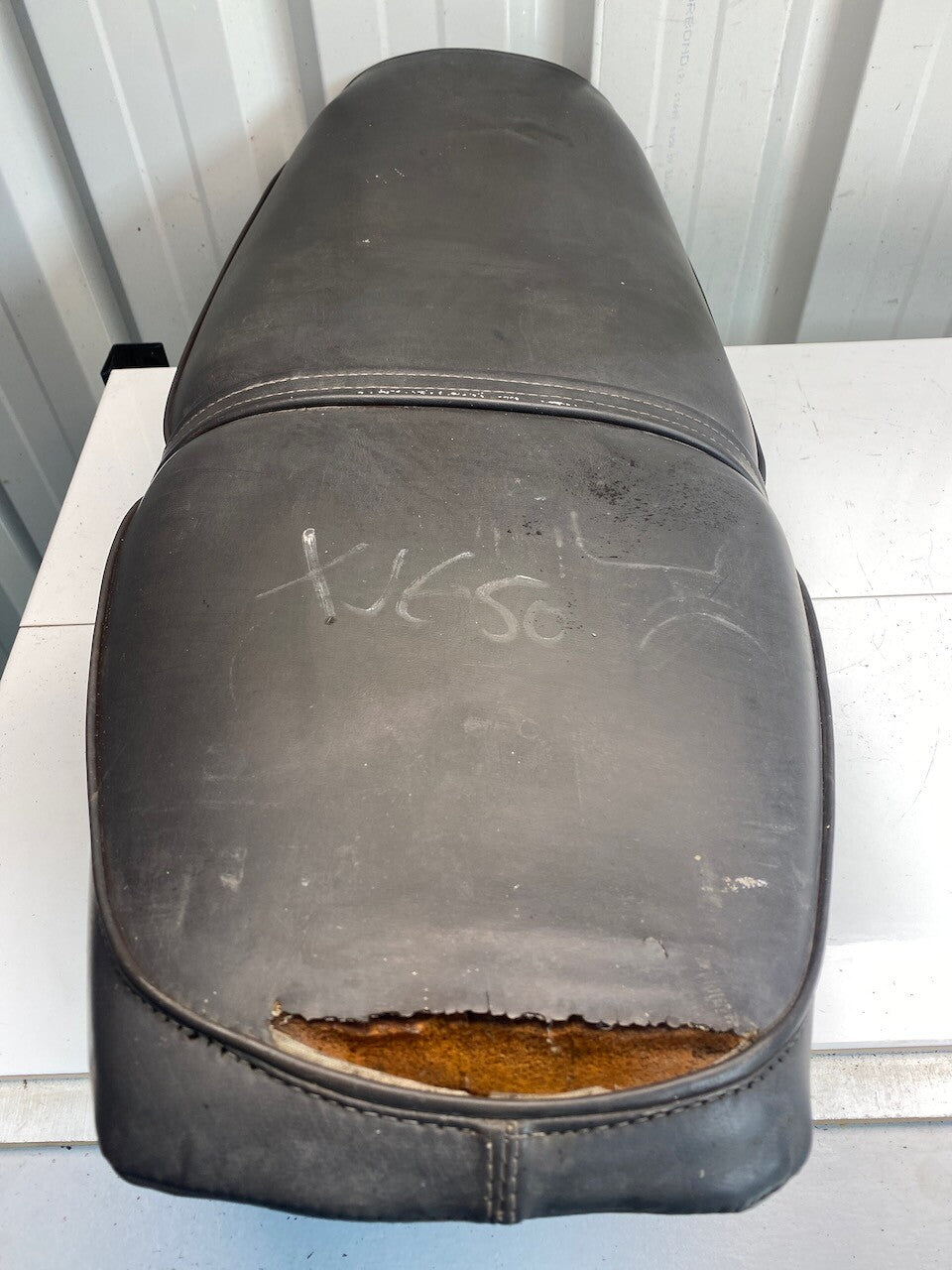 Yamaha XJ650 Seca Seat, Strap & Latches