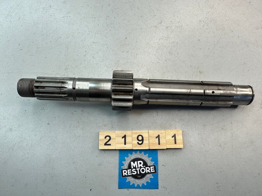 Kawasaki GPZ1100 Z1100 KZ1100 Z1000 KZ1000 Transmission Input Shaft 13127-1034