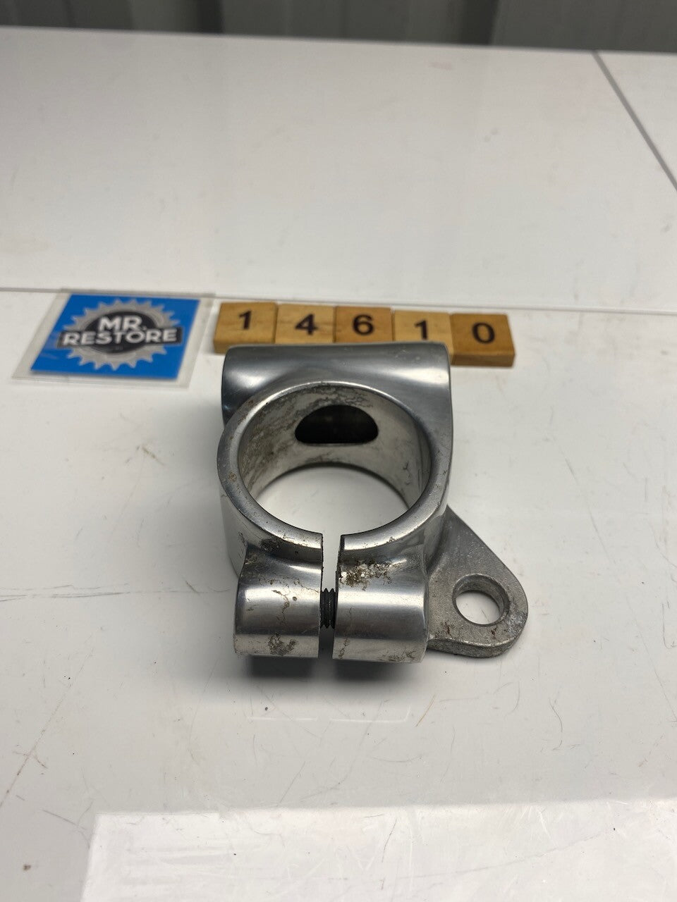 Kawasaki ZX6R L/H Handlebar Mount 