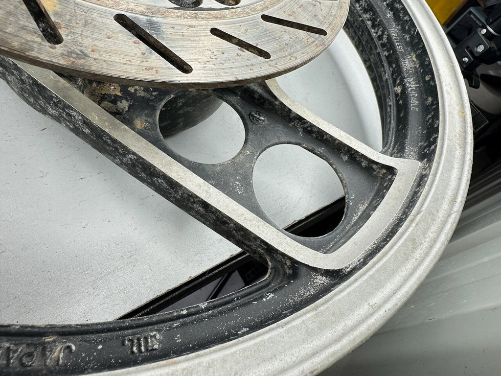 Yamahas RZ250 RZ350 Rear Wheel 18 x 2.50 (R-30)