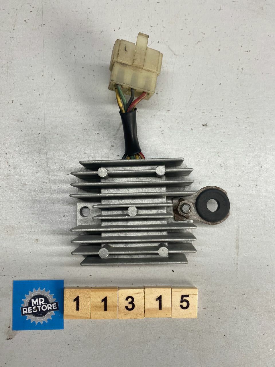 Honda CBX250 Regulator Rectifier OEM - SH525A-12