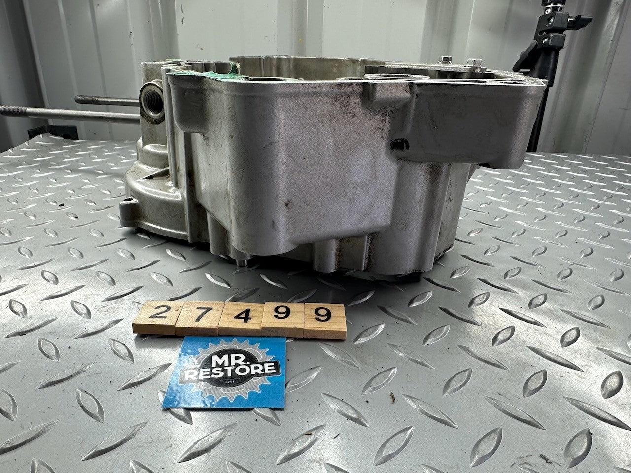 BMW F650GS '1999-07' Pair of Crank Cases