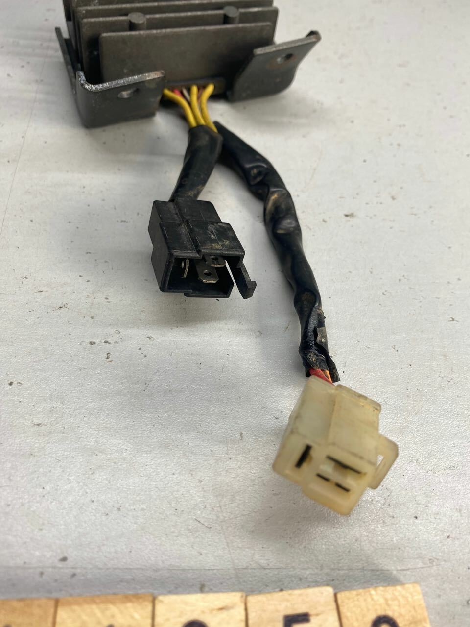 Suzuki DR350 DR250 Rectifier & Bracket OEM -  32800-14D10  32800-14D11