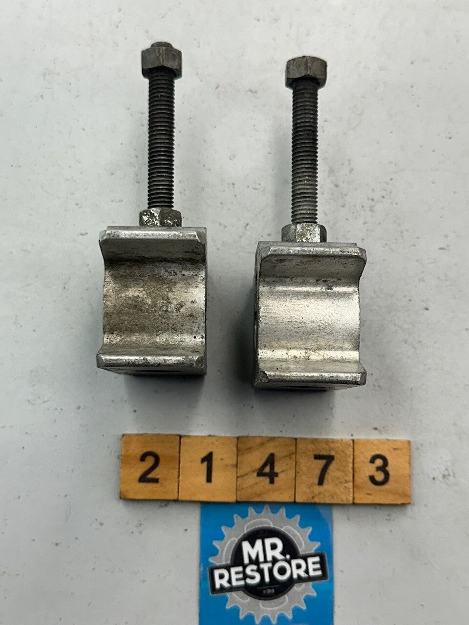 Yamaha TZR250 1986-88 1KT 2MA Pair of Chain Pullers & Bolts 1KT-25388