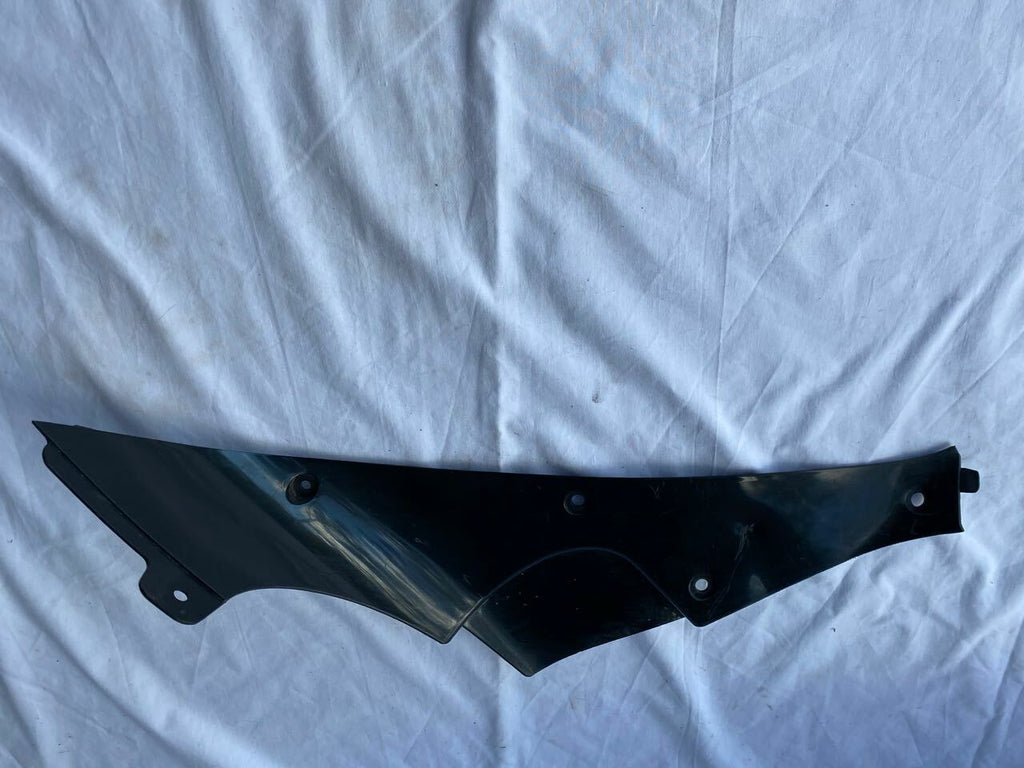 Yamaha R1 YZF 02-03 Inner Panel 5PW-2836K-00