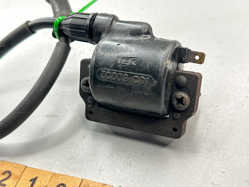 Kawasaki GPZ305 EX305 GPZ250 Belt ER250 Z250 KZ1000 Z1000 R/H Ignition Coil