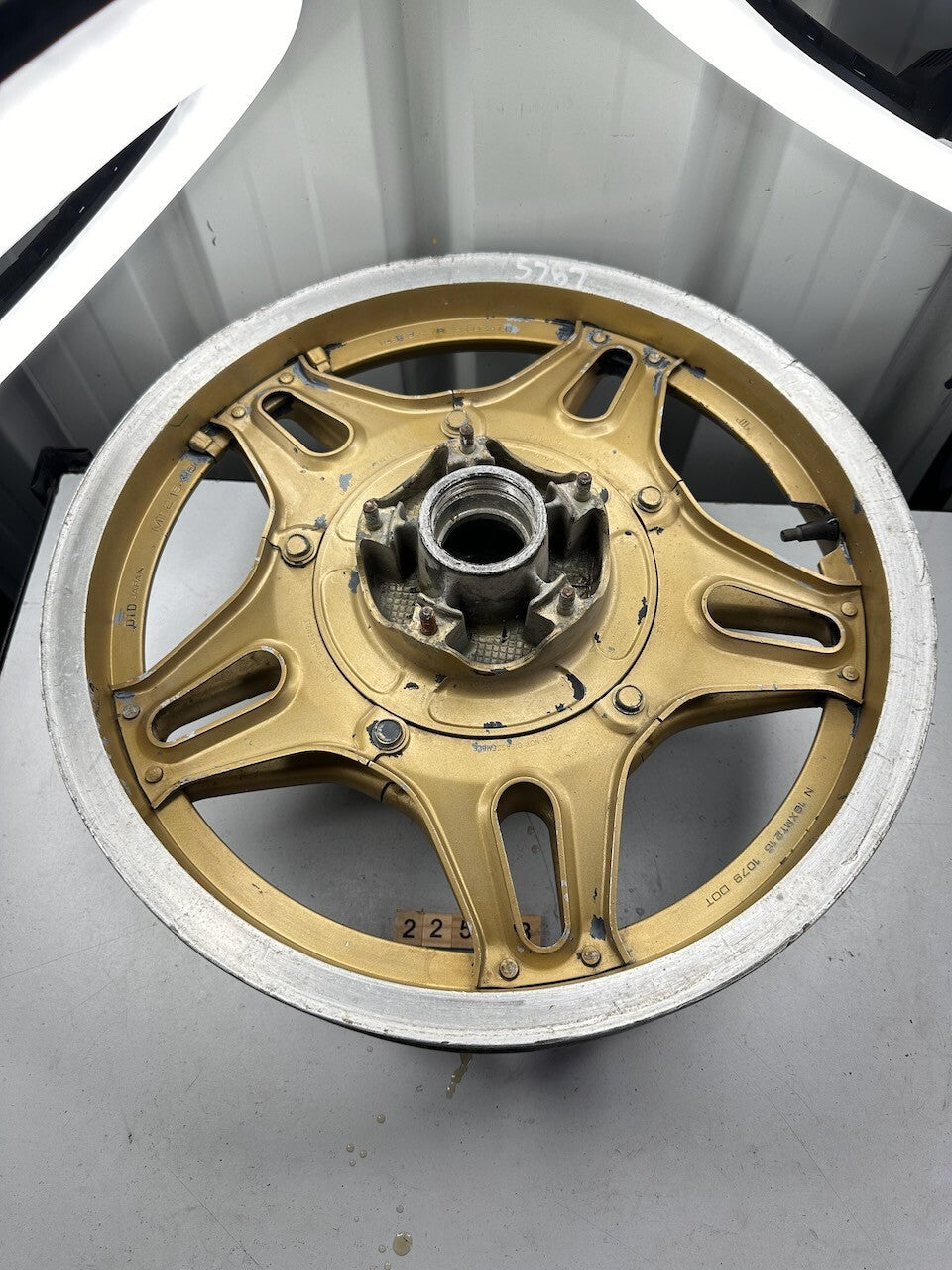 Honda CB 650 Rear Wheel 18 x 2.15 (Oct 79) & Sprocket Carrier