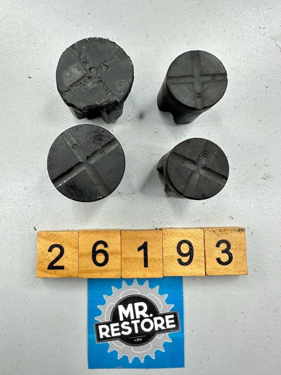Kawasaki Motorcycle Front Caliper Piston Caps (2 pairs) 43020-1069 3020-1068