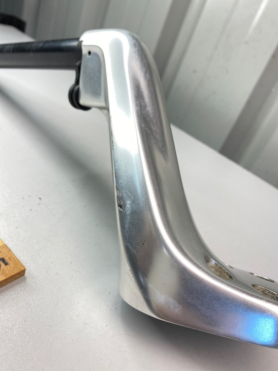 BMW R1100R R850R R/H Handlebar & Riser 32712313814