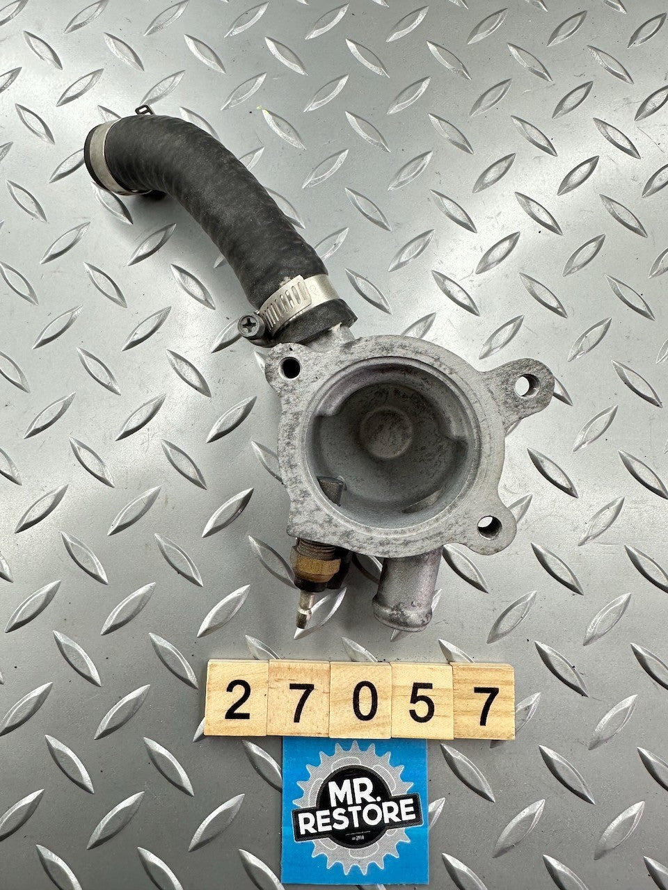 Honda CBR250RR MC22 Thermostat Case / Temp Sensor & Hose 19311-KAZ