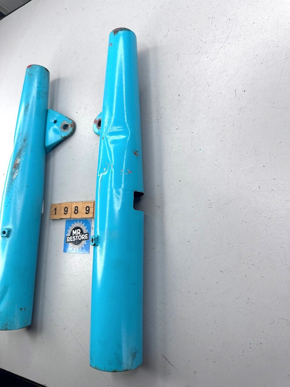 Yamaha V90 T 1982 Pair of Fork Covers